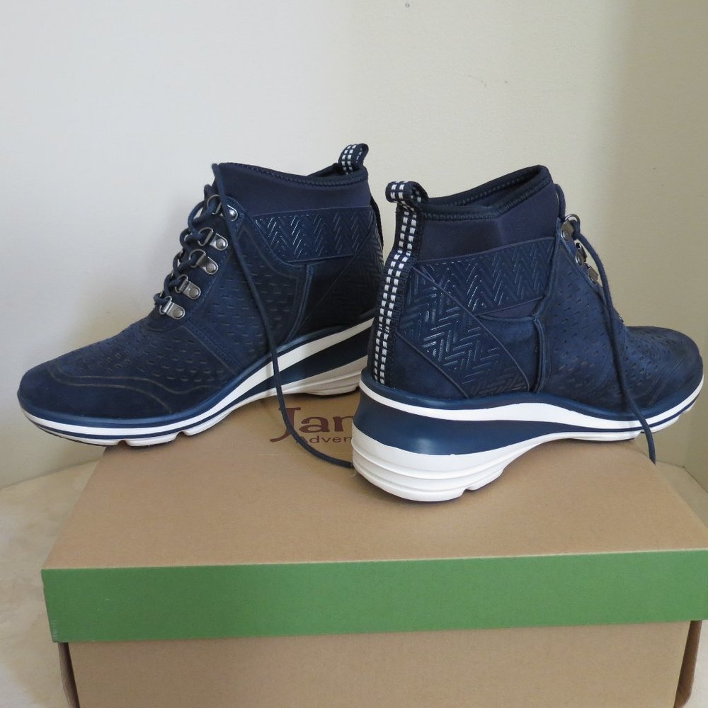 Jambu Blue booties